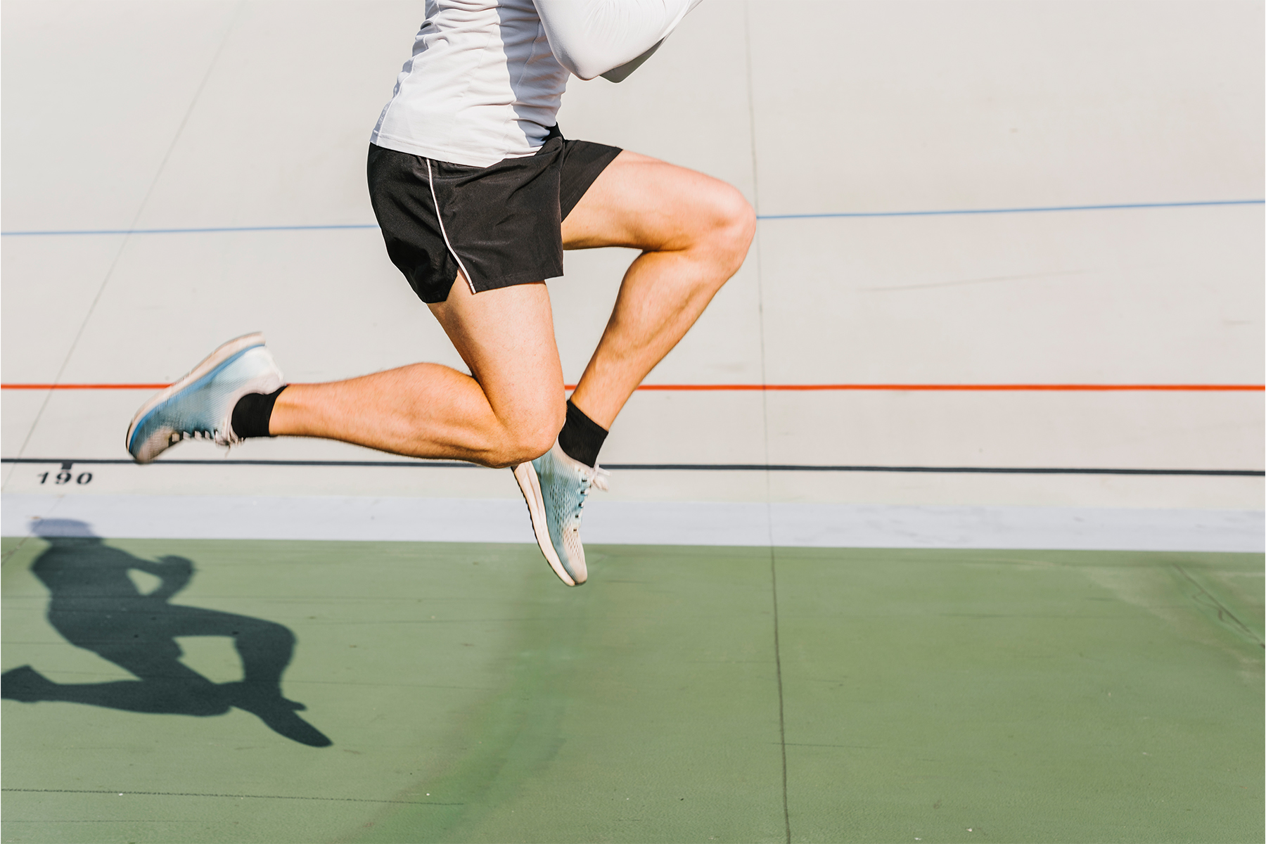 Discover why men and athletes face a higher risk of deep vein thrombosis (DVT), the warning signs to watch for, and practical prevention tips. Learn from real athlete stories and find out how you can protect your vein health today
