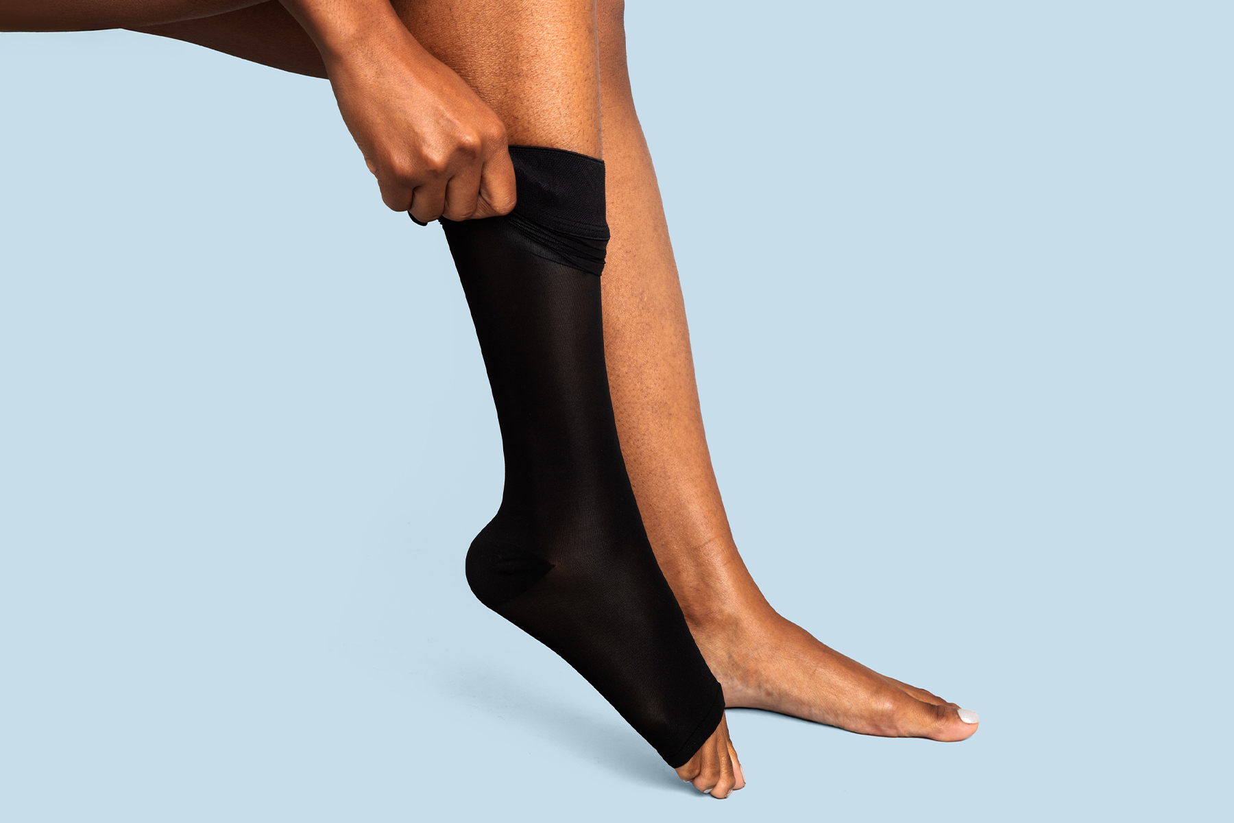 Discover what causes varicose vein bruising, how to prevent it, and the treatment options available for healthier, less bruised legs.